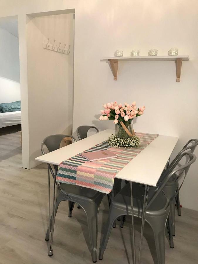 Downtown Selfoss - Perfectly Located Apartment Eksteriør billede